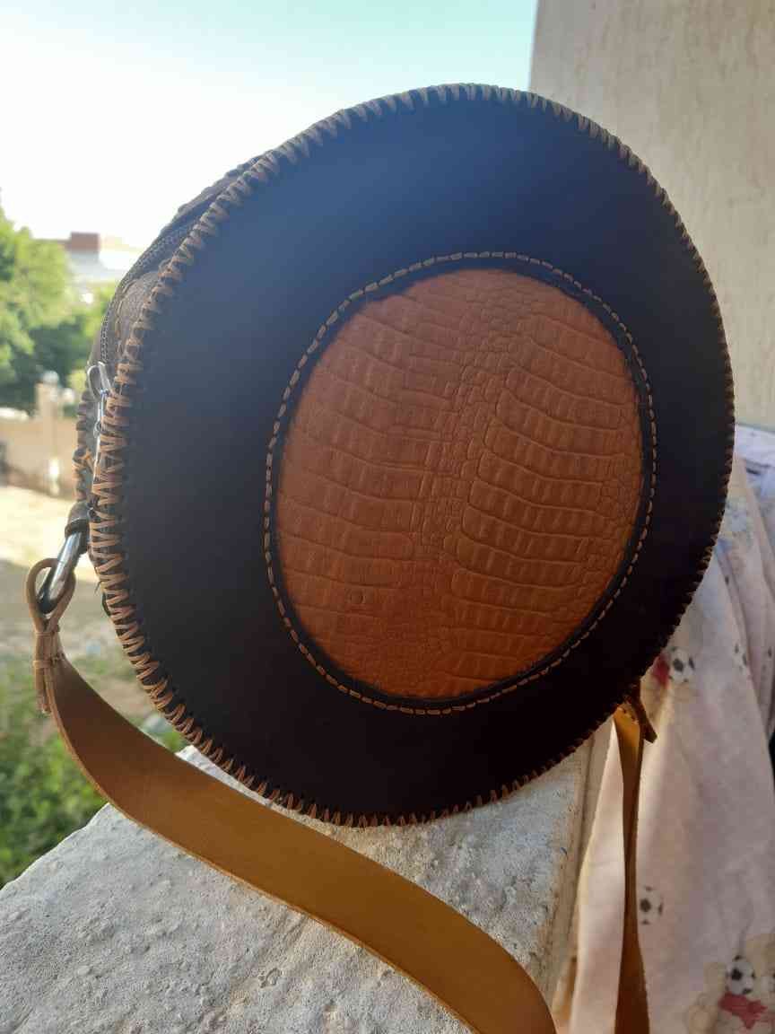 Cow leather crossbody bag