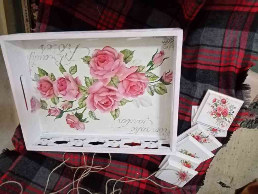 Bandeja decoupage con 6 posavasos