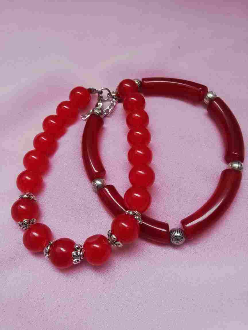 Double bracelet made of alabaster beads and rapper pipes