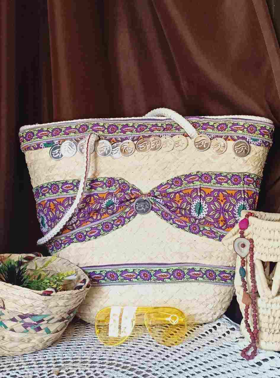 A wicker bag inlaid with colored cloth